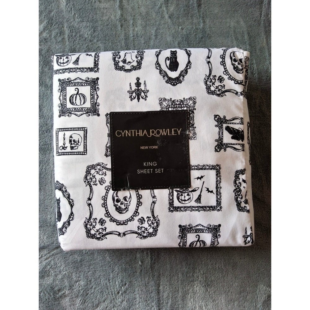 Cynthia Rowley King Sheet Set Halloween Gothic Skulls Pumpkins Black White 4pc